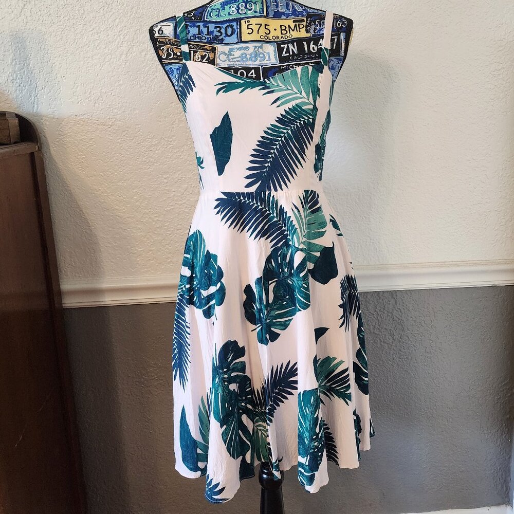 Old Navy Tropical Dress